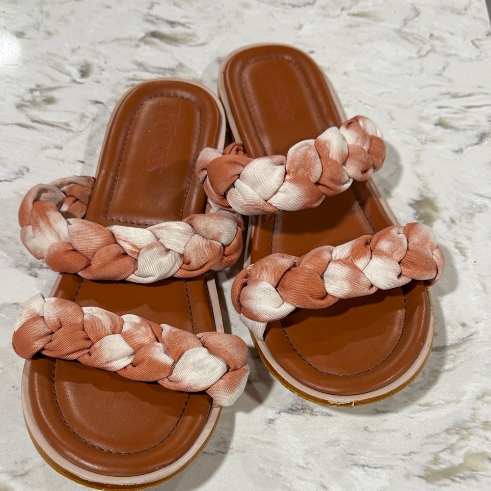 Korks Pilar Braided Strap Sandals